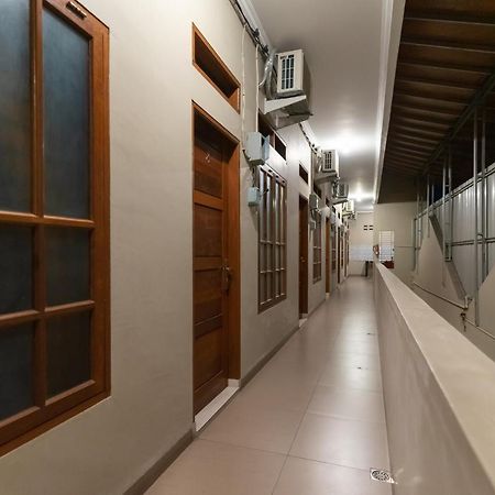 Reddoorz At Joyce Guest House Medan Esterno foto