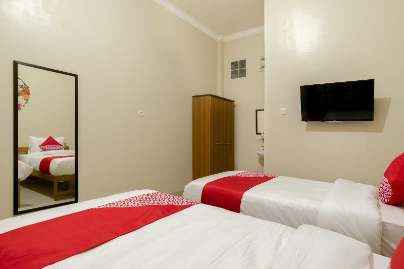 Reddoorz At Joyce Guest House Medan Esterno foto